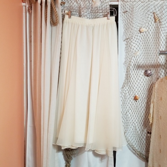 Nah Nah Collect Dresses & Skirts - BOGO FREE Social Separates Skirt